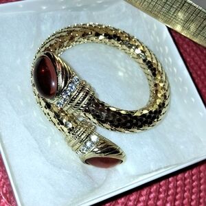 Sparkly,Gold Plated,Snake Bracelet with Sparkly,Crystals & Shiny Amber  Detail🐉
